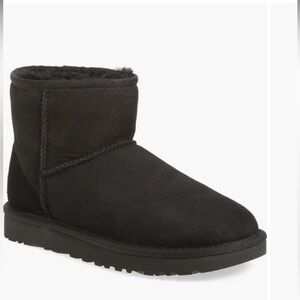 UGG Women’s  Classic Mini II Boot